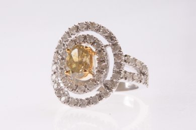 Кольцо с бриллиантами 2.80 k. Золото 585 пробы.