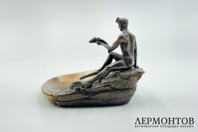Лоток Аквалангист с рыбой. СССР, 1960 - 1970-е гг. Бронза.