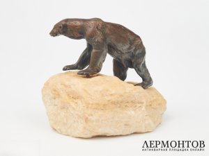 Статуэтка «Полярный медведь». Шпиатр, начало XX века