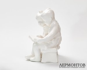Статуэтка «Дети читают книгу». Керамика, Чехословакия