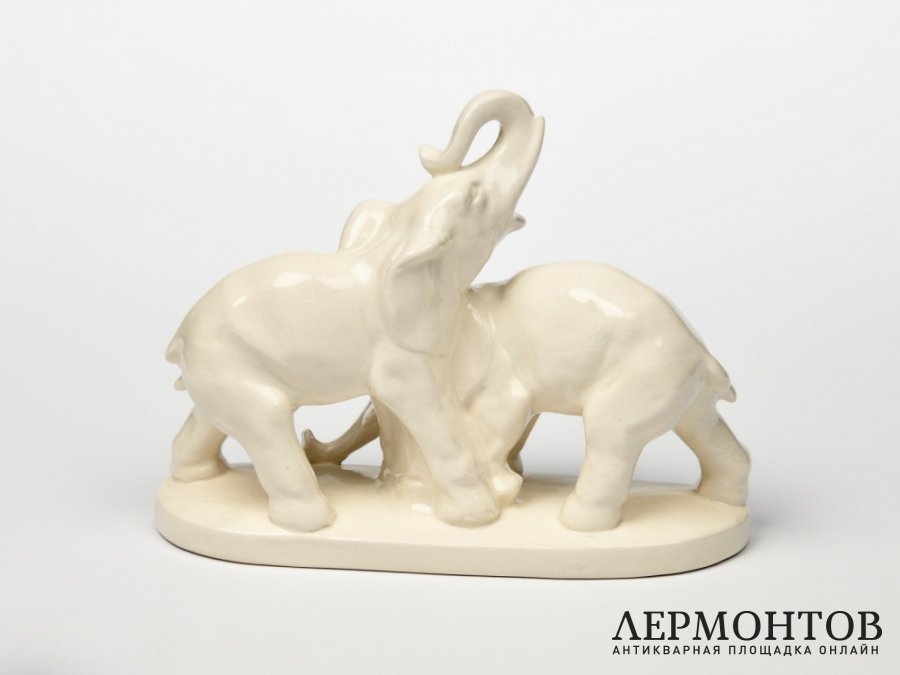 Статуэтка «Слонята». Чехословакия, 1930-е годы
