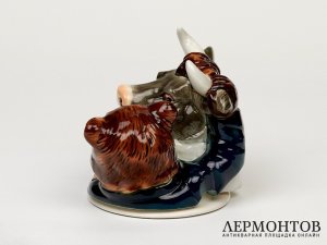 Статуэтка «Медведь и бык на бирже». Фарфор, Karl Ens, Германия, 1990-е годы