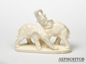 Статуэтка «Слонята». Чехословакия, 1930-е годы