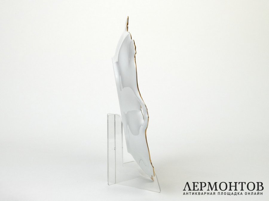 Блюдо с цветочным мотивом. Фарфор, Alka, Германия, 1967–1970 годы