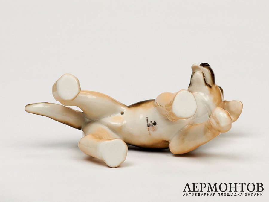 Статуэтка «Щенок немецкой овчарки». Фарфор, Lorenz Hutschenreuther, Германия, 1985 го