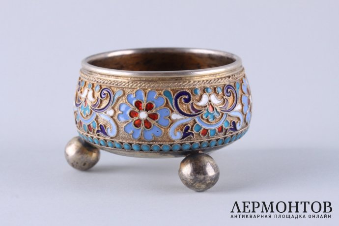 Солонка. Клингерт. Эмаль по скани. Серебро 84 пробы. Россия, Москва, 1891 г.