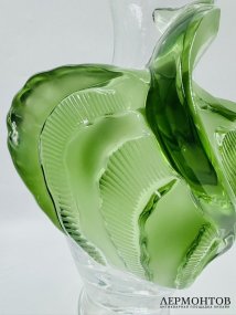 Ваза «Tanega». Хрусталь, Lalique, автор М.-К. Лалик, Франция, 1994 год