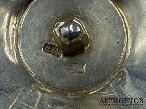 Ваза для варенья в русском стиле. Россия, В. Семенов, 19 век. Серебро 84 проба.
