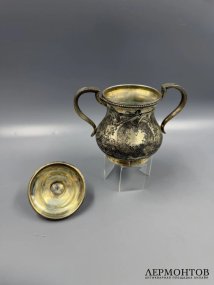 Сахарница в неорусском стиле. Серебро 84 пробы, чернь, Россия, 1878 год