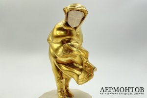 Антик. скульптура Ребенок на ветру.  Франция, 1910-1920 гг. Бронза, литье, золочение.