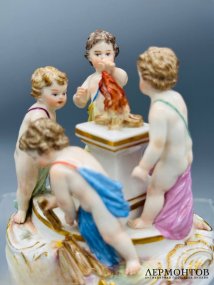 Статуэтка «Амуры разжигают пламя». Фарфор, роспись, Meissen, Германия, 2-я половина 19 века