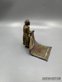 Статуэтка «Торговец коврами». Бронза, роспись, Австрия, конец 19 века