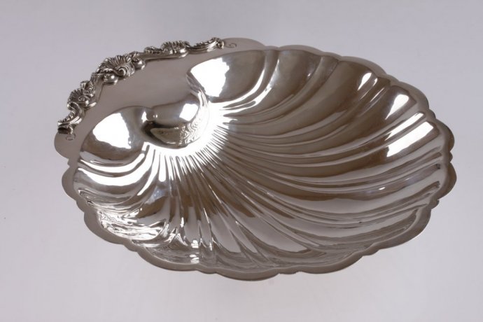 Блюдо для фруктов в виде ракушки. Серебро 925 пробы. Мексика