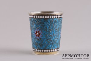 Стопка с полихромной эмалью по скани. Клингерт. Серебро 84 пробы. Россия, 1891 год.
