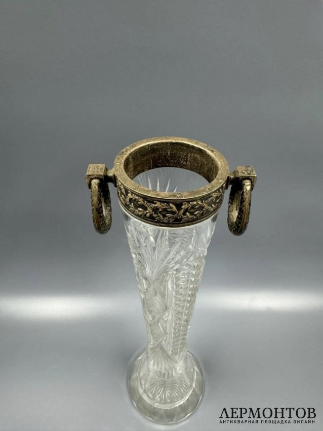 Ваза в стиле неоклассицизма. Серебро 84 пробы, хрусталь, Россия, 1908–1917 годы