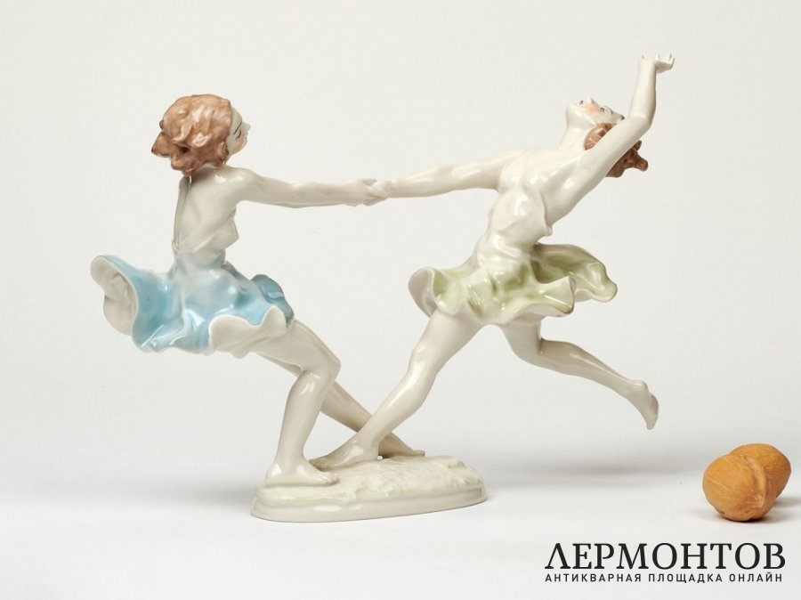 Статуэтка «Девушки кружатся». Фарфор, Hutschenreuther, Германия, 1955–1968 годы