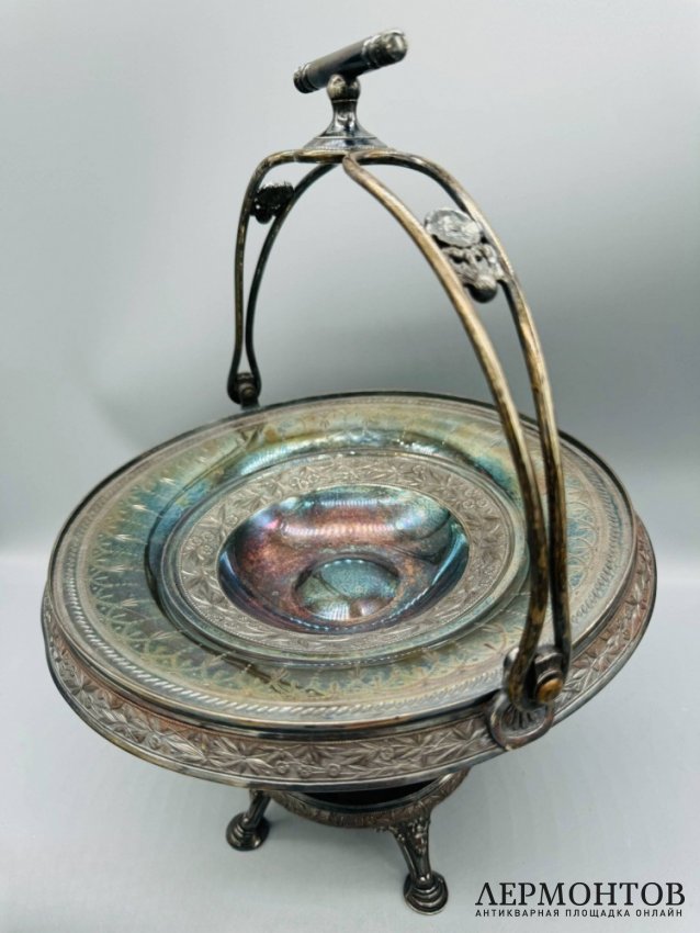 Блюдо для сервировки с маскаронами. Металл, серебрение, Bridgeport Silver Co., США, начало 20 века