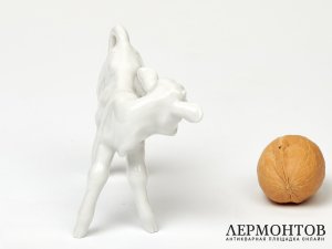 Статуэтка «Теленок». Фарфор, Meissen, Германия, 1930–1940 годы
