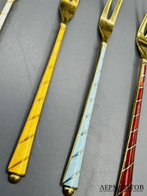 Набор вилок для лимона. Серебро 925 пробы, гильоширная эмаль, Дания, 20 век