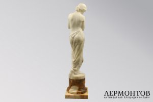 Скульптура Обнаженная в стиле Модерн. Германия, начало 20 в. Алебастр, мрамор.