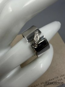 Кольцо «Liens» с бриллиантами. Белое золото 750 пробы, Chaumet, Франция, 2008 год