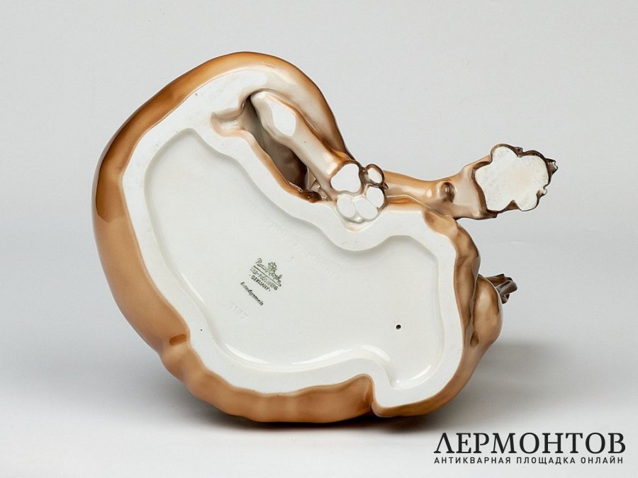 Статуэтка «Такса». Фарфор, Rosenthal, Германия, 1955 год