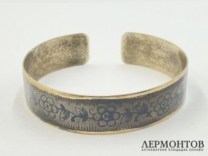 Браслет. Великий Устюг, 1960-70-е гг. Серебро, чернь.