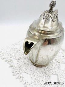 Кофейник с носиком-сердечком. Серебро 12 лот, золочение, Польша, 1814 год