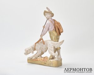 Статуэтка «Охотник с собакой». Фарфор, Royal Dux, Чехословакия