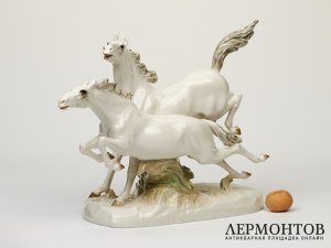 Статуэтка «Бегущие лошади». Фарфор, Hutschenreuther, Германия, 1920–1938 годы
