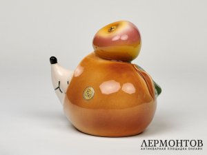 Статуэтка «Ежик с яблоком». Jinokera, Чехословакия, 1960 год