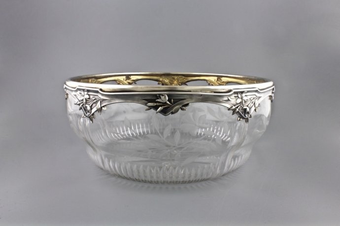 Ваза в серебряной оправе в стиле модерн. Серебро 950 пробы, стекло. Франция