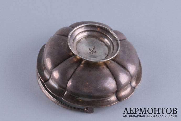 Конфетница вазочка. Сазиков. 1863 г. Серебро 84. Российская империя