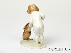 Статуэтка «Девочка с зайцем». Фарфор, Hutschenreuther, Германия, 1955–1968 годы