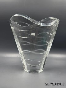 Ваза «Wave». Хрусталь, Baccarat, дизайнер Thomas Bastide, Франция