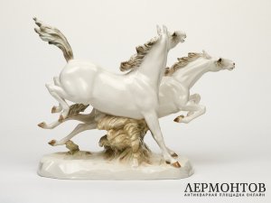 Статуэтка «Бегущие лошади». Фарфор, Hutschenreuther, Германия, 1920–1938 годы