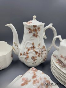 Чайный сервиз на 5 персон в стиле модерн. Фарфор, Товарищество Кузнецова, Россия, начало 20 века
