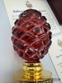 Пробка для бутылки «Сосновая шишка». Хрусталь, металл, Faberge, Германия, 1990-е годы