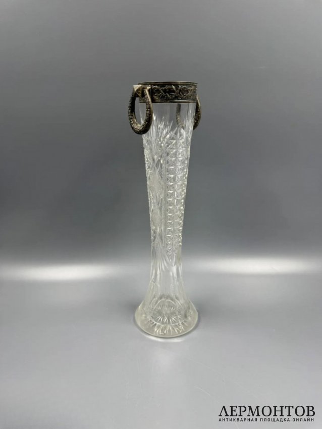Ваза в стиле неоклассицизма. Серебро 84 пробы, хрусталь, Россия, 1908–1917 годы