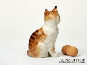 Статуэтка «Молодая сидящая кошка». Фарфор, Lorenz Hutschenreuther, Германия, 1970–1985 годы