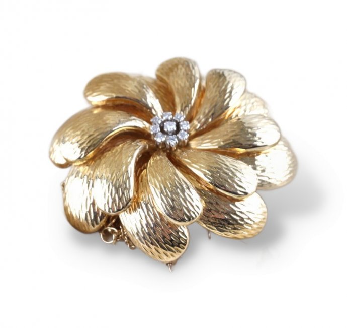Брошь-подвеска Van Cleef and Arpels, бриллианты. Золото 750 пробы.