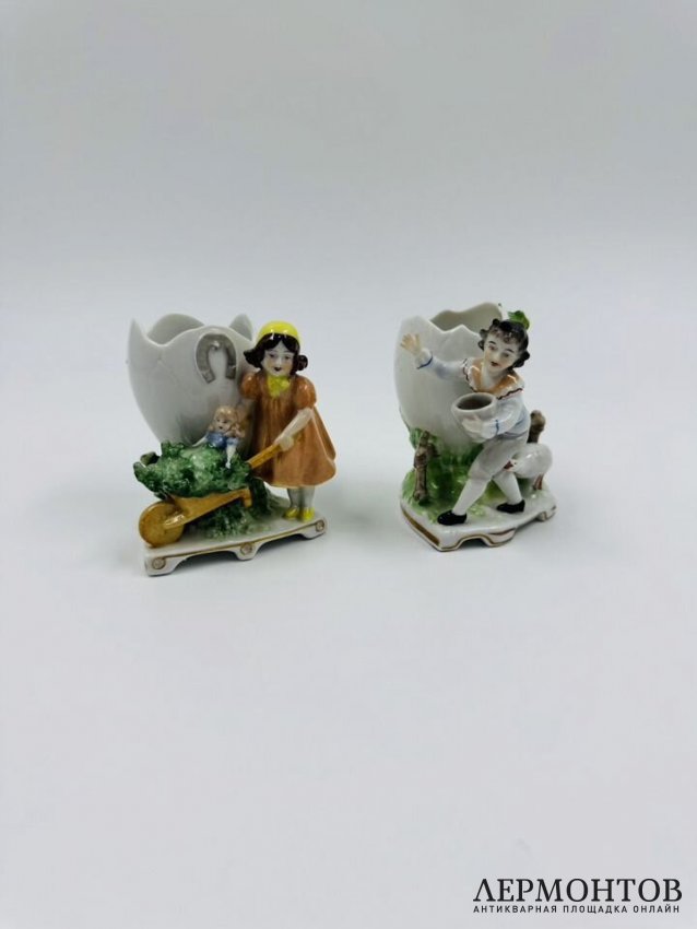 Парные статуэтки «Девочка с куклой» и «Мальчик с гусем». Фарфор, роспись, Volkstedt, Германия, 1900–1936 годы