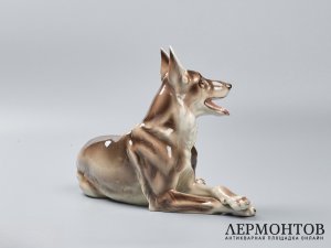 Статуэтка «Овчарка». Фаянс, Wien Keramos, Австрия, 1950–1970 годы