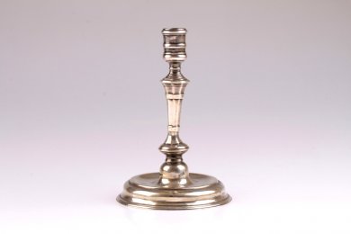 Подсвечник в классическом стиле. 1763 год. Серебро 812 пробы. Австрия, XVIII в.