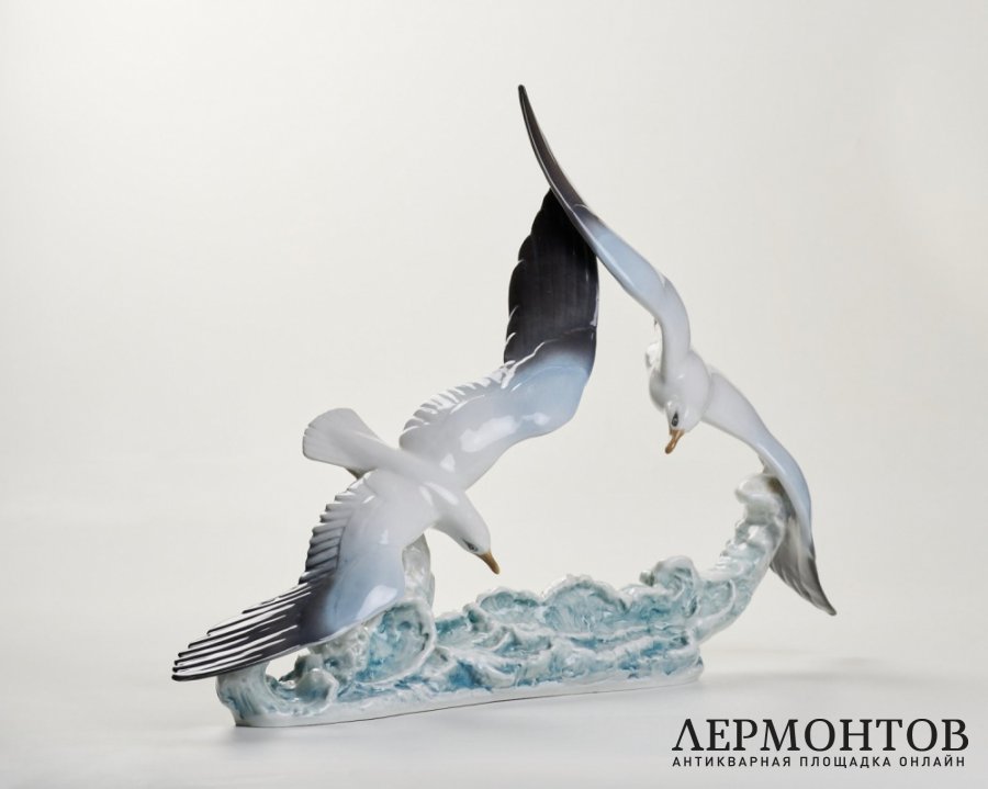 Статуэтка «Играющие чайки». Фарфор, Rosenthal, Германия, 1969 год