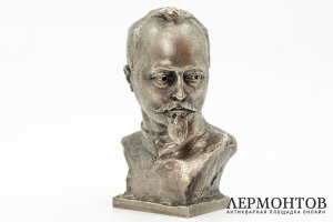 Бюст Феликса Эдмундовича Дзержинского. СССР, скульптор А. Мурзин, 1970-1980 гг.