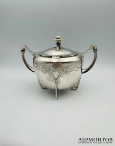 Сахарница в стиле модерн. Серебро 84 пробы, 5-я артель, Россия, 1908–1917 годы