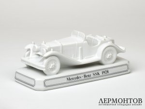 Статуэтка «Mercedes-Benz SSK 1928». Фарфор, Seltmann Weiden, Германия, 1954–1990 годы