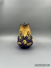 Сливочник с кабошонами. Кобальтовое стекло, эмали, Западная Европа, 1-я половина 20 века