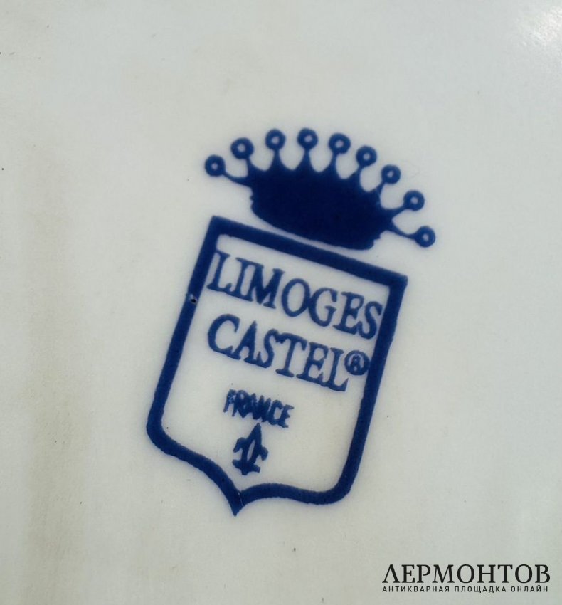 Кашпо с танцующими нимфами. Фарфор, живопись, золочение, Castel Limoges, Франция, начало 20 века